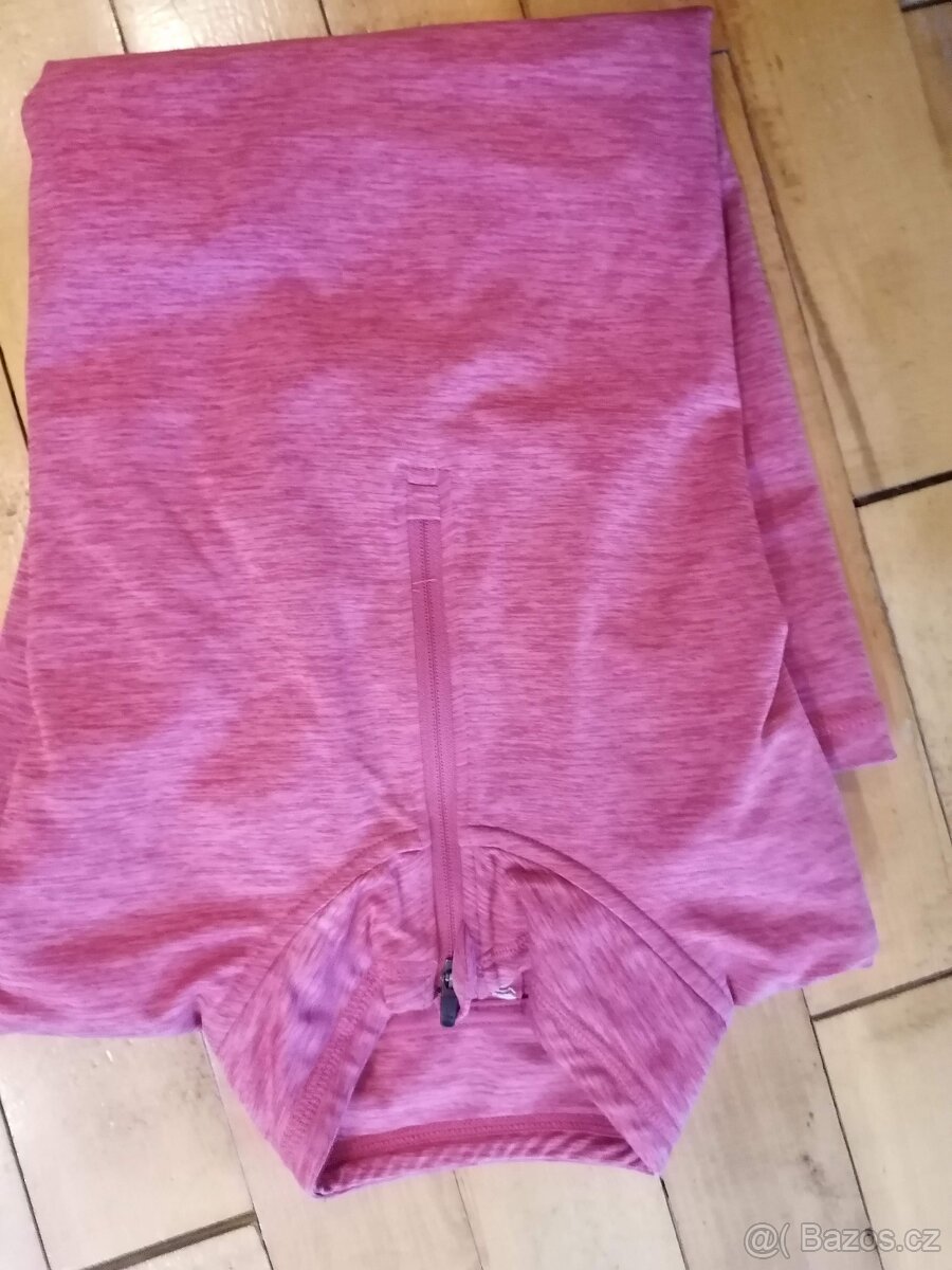 Prodám mikinu vel.M