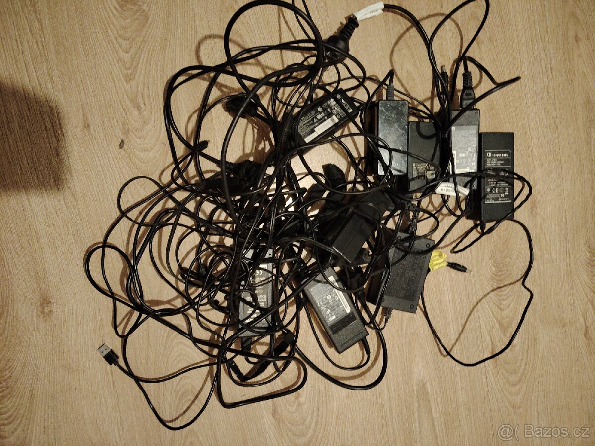 Napájecí zdroje k notebookům