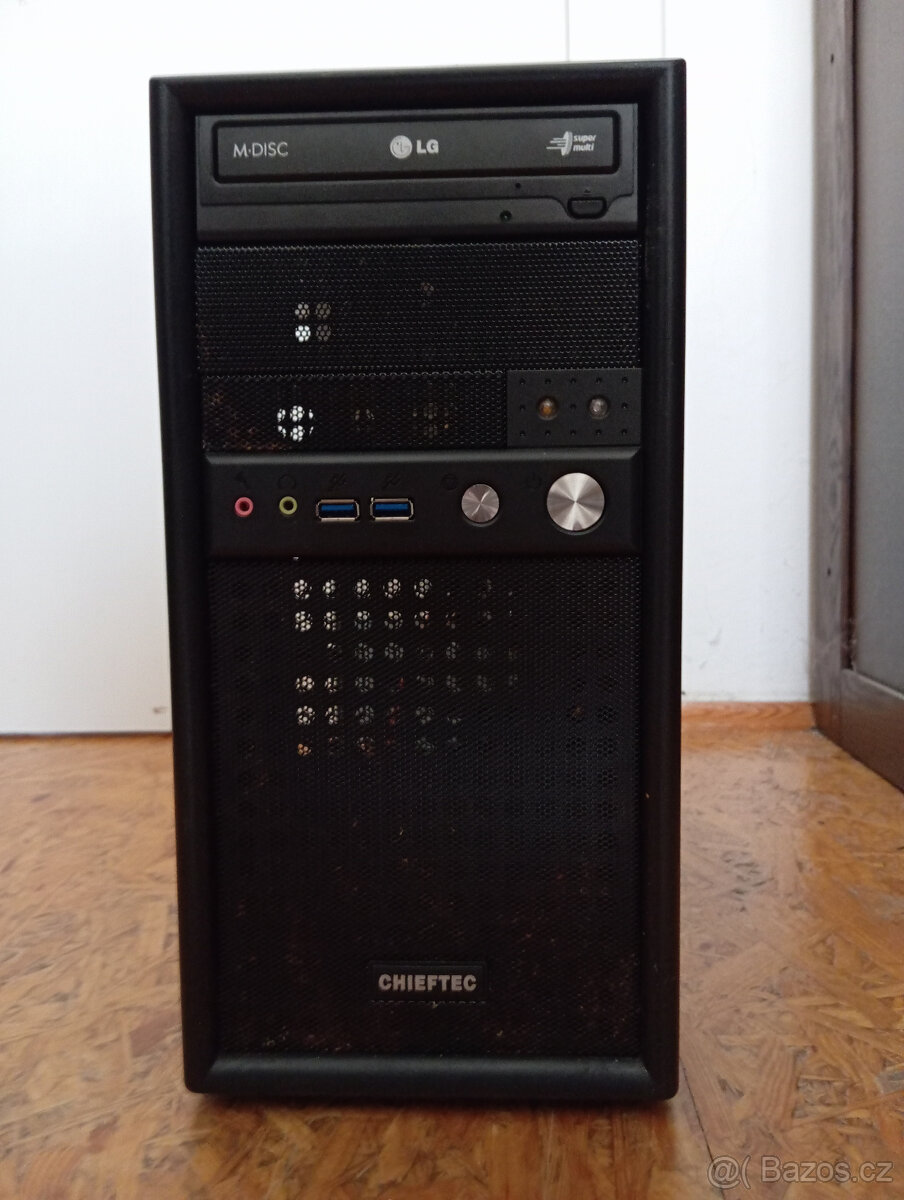 PC - Chieftec - na net, filmy a YouTube.