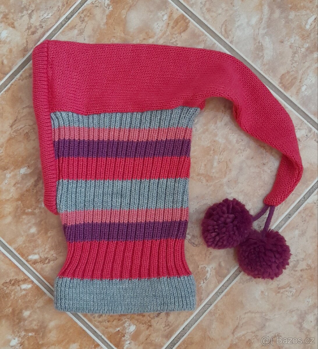 Dívčí zimní čepice kukla v.104