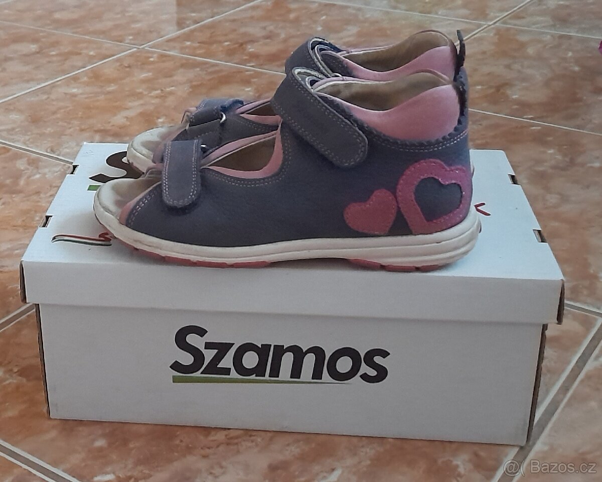 Dívčí celokožené sandálky v.30