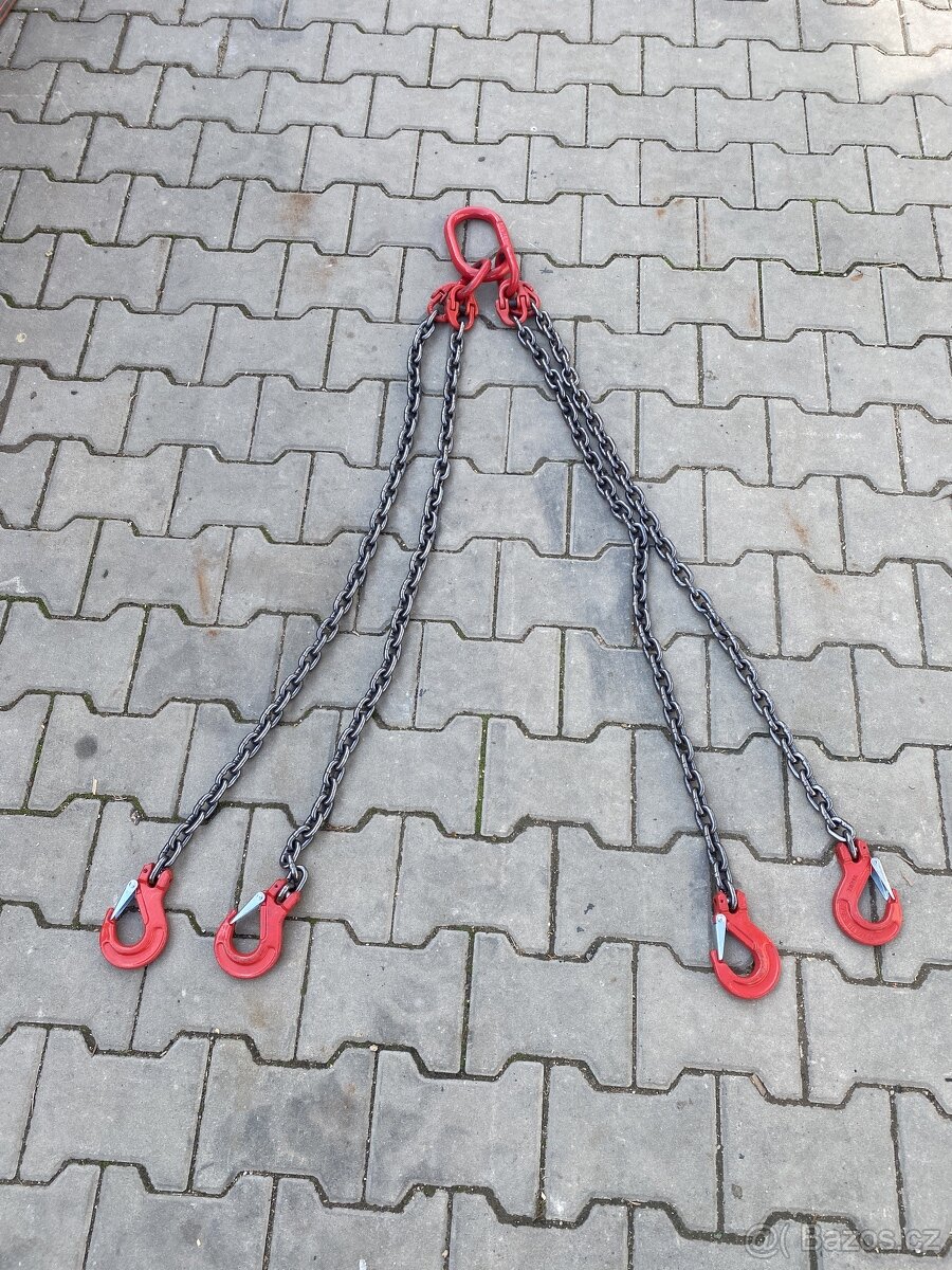 Vazaci retez ruzne delky ctyrhacek dvouhacek