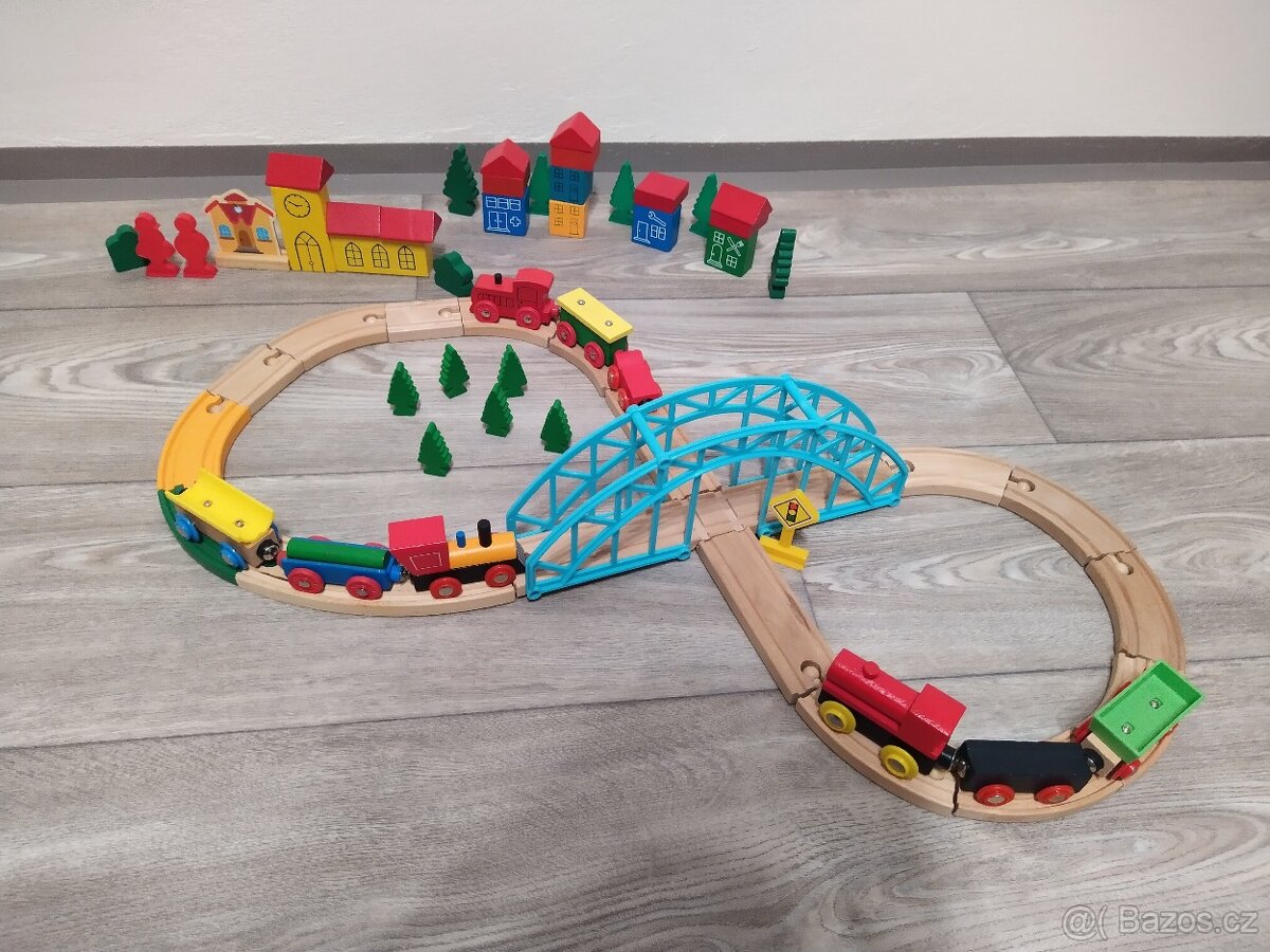 Dřevěné vláčky a koleje