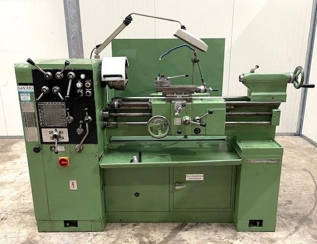 Soustruhy - hrotové S 32