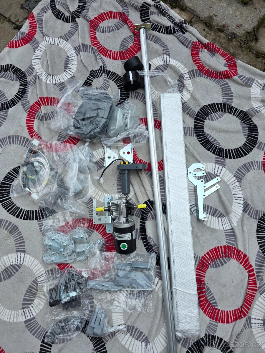 Prodám elektrickou spouštěcí postel Lippert Project 2000 + m