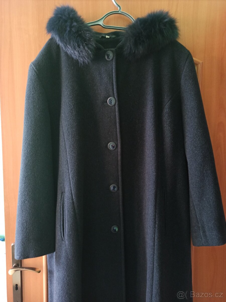 Nový kabát vel.48