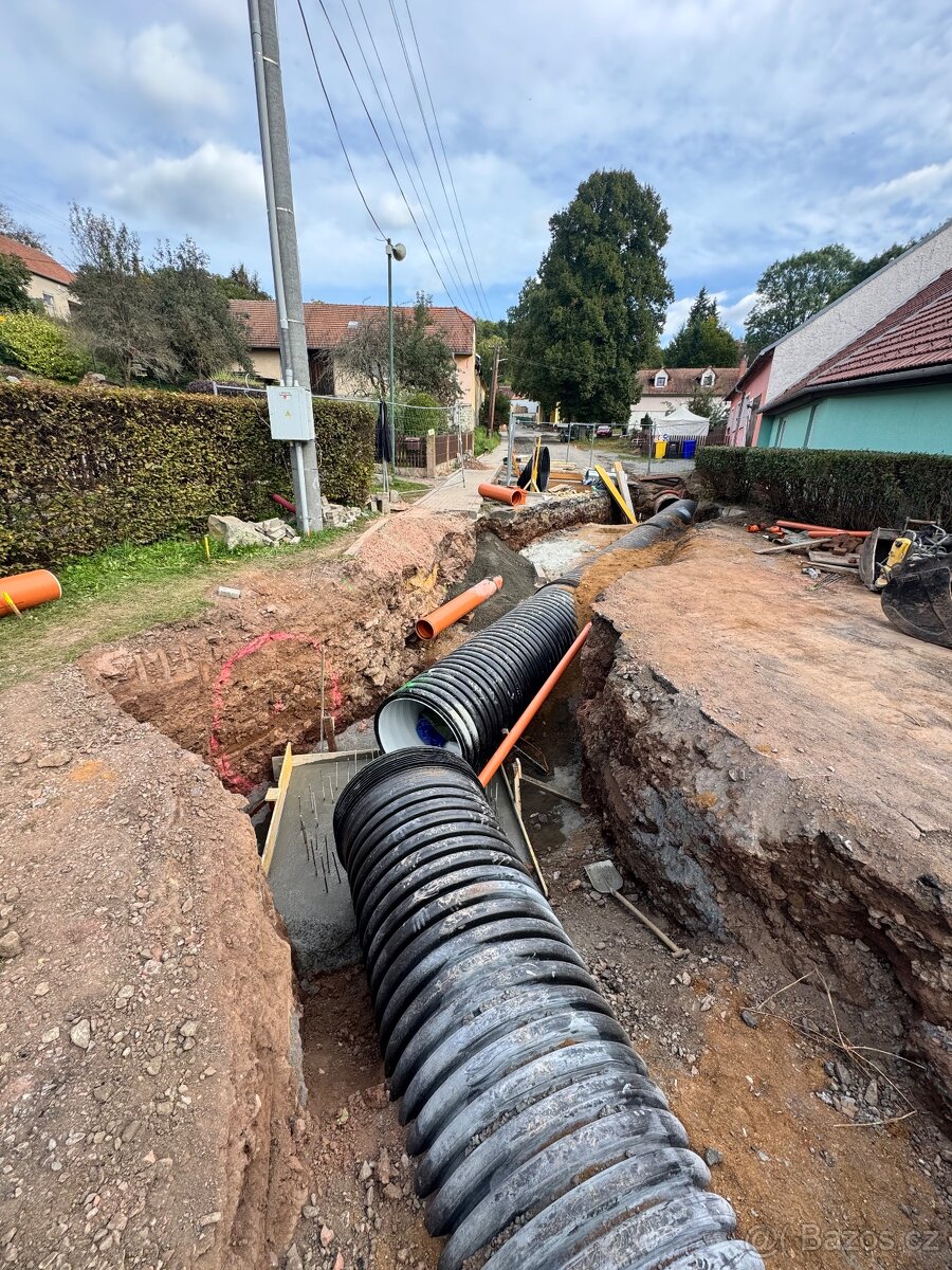 Dělník , kanálník