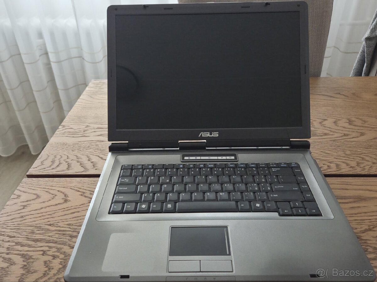 Notebook Asus X51L