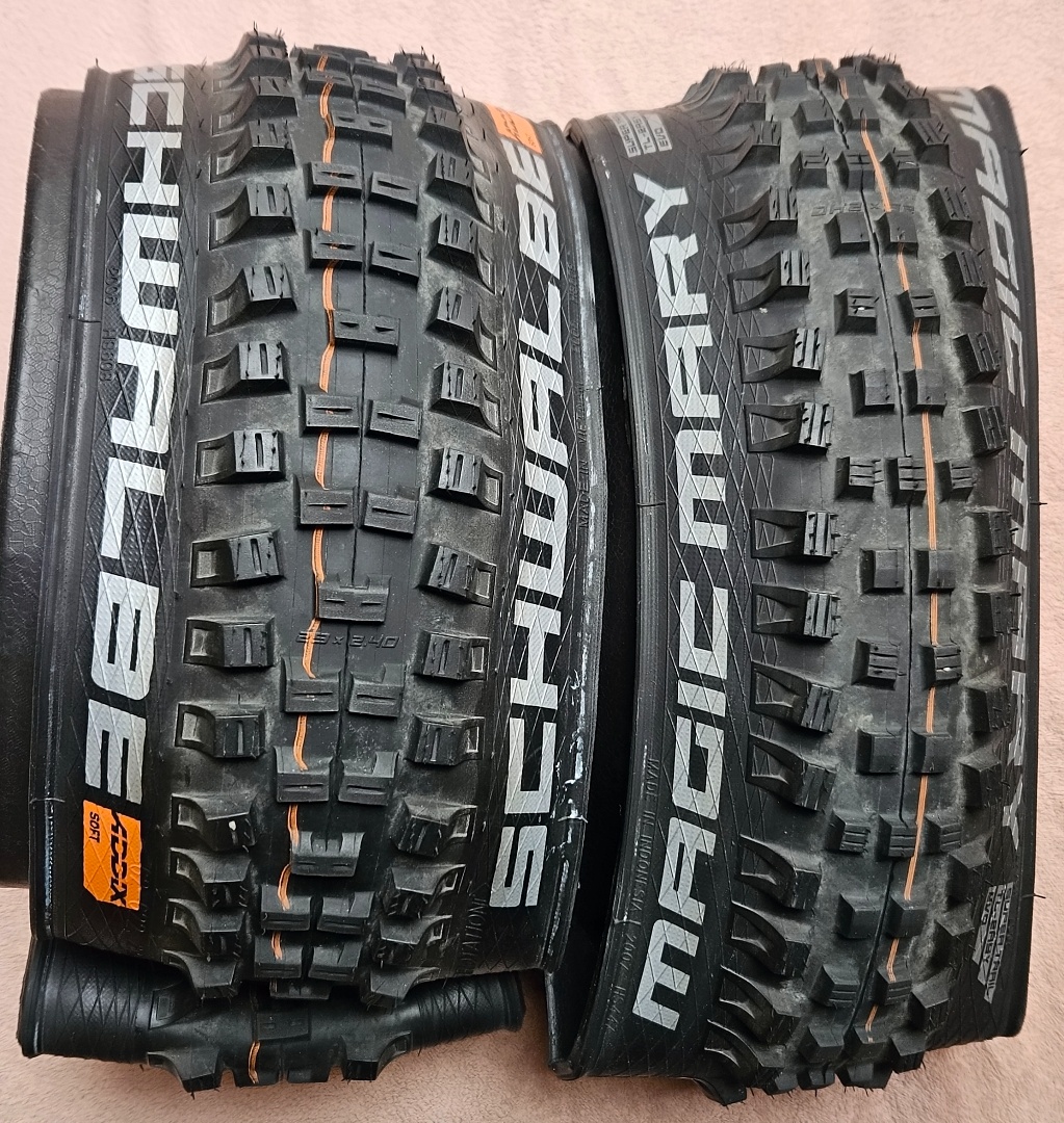 Prodám dva pláště na horské kolo,příp. E-Bike Schwalbe