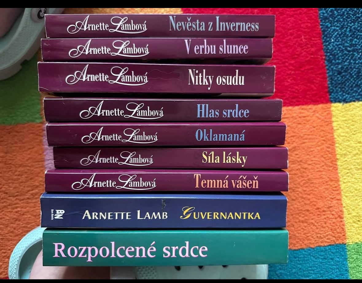 Arnette Lambová 9ks