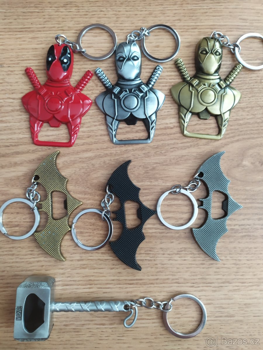 Marvel a DC klíčenka a otvírák