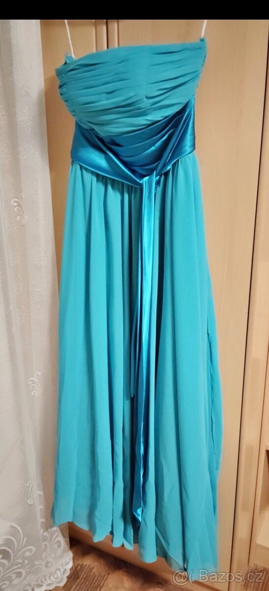 Plesové šaty
