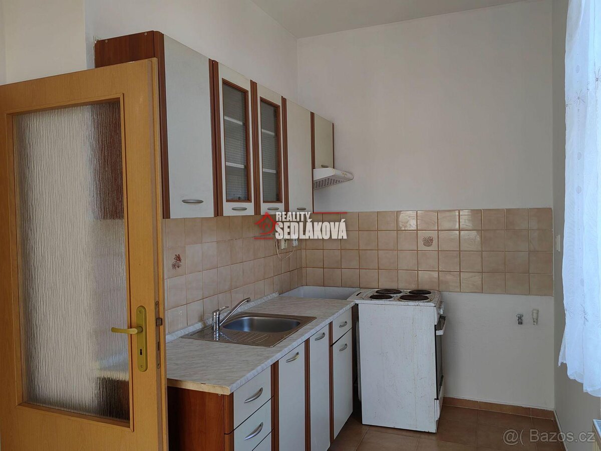 Pronájem bytu 1+1 Děčín