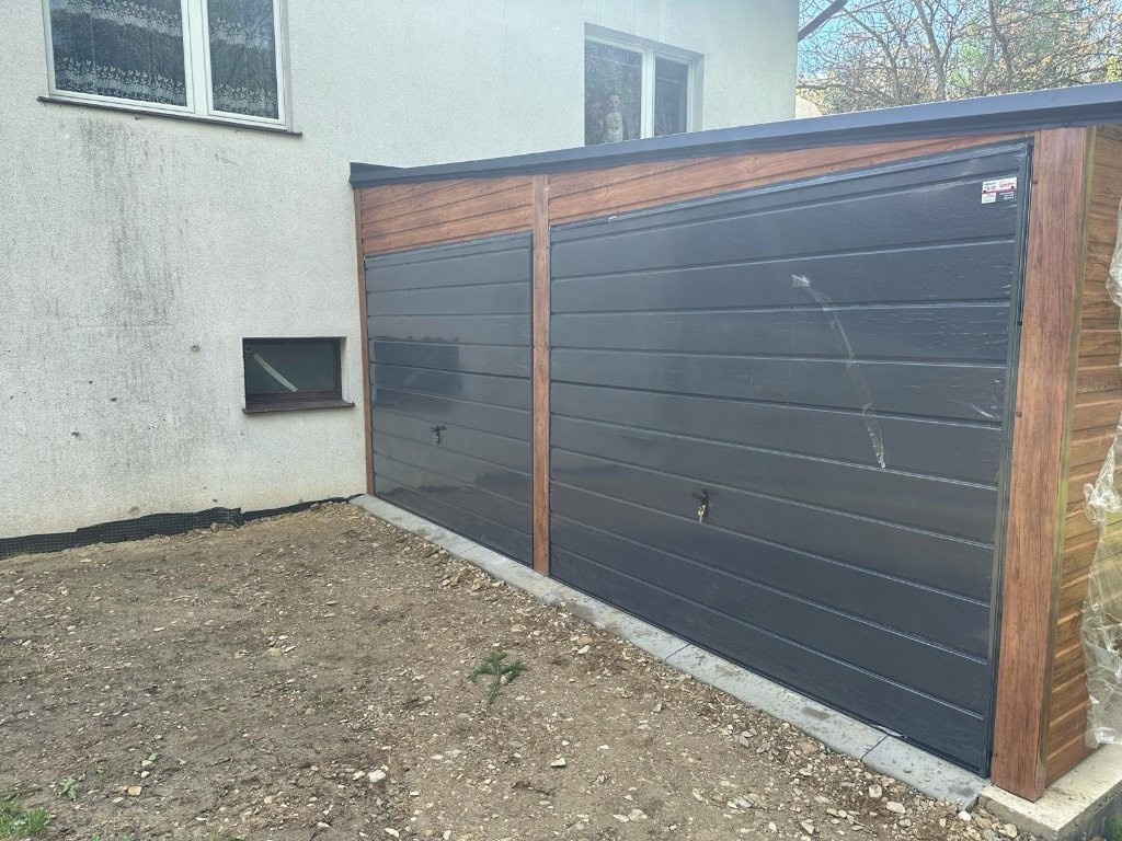 Plechová garáž 5,5x5,5