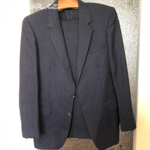 Pánský vlněný oblek vel. 50