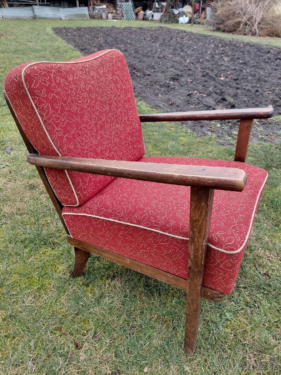 Starožitné křeslo Thonet