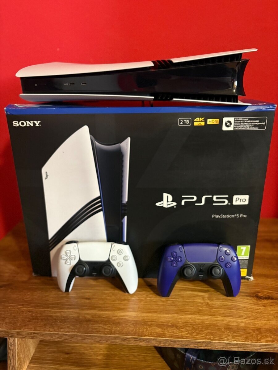 PS 5 + 2 ovladače