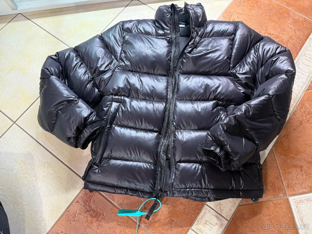 ČERNÁ PÉŘOVÁ BUNDA NIKE NOCTA VEL.M N.O.V.Á.