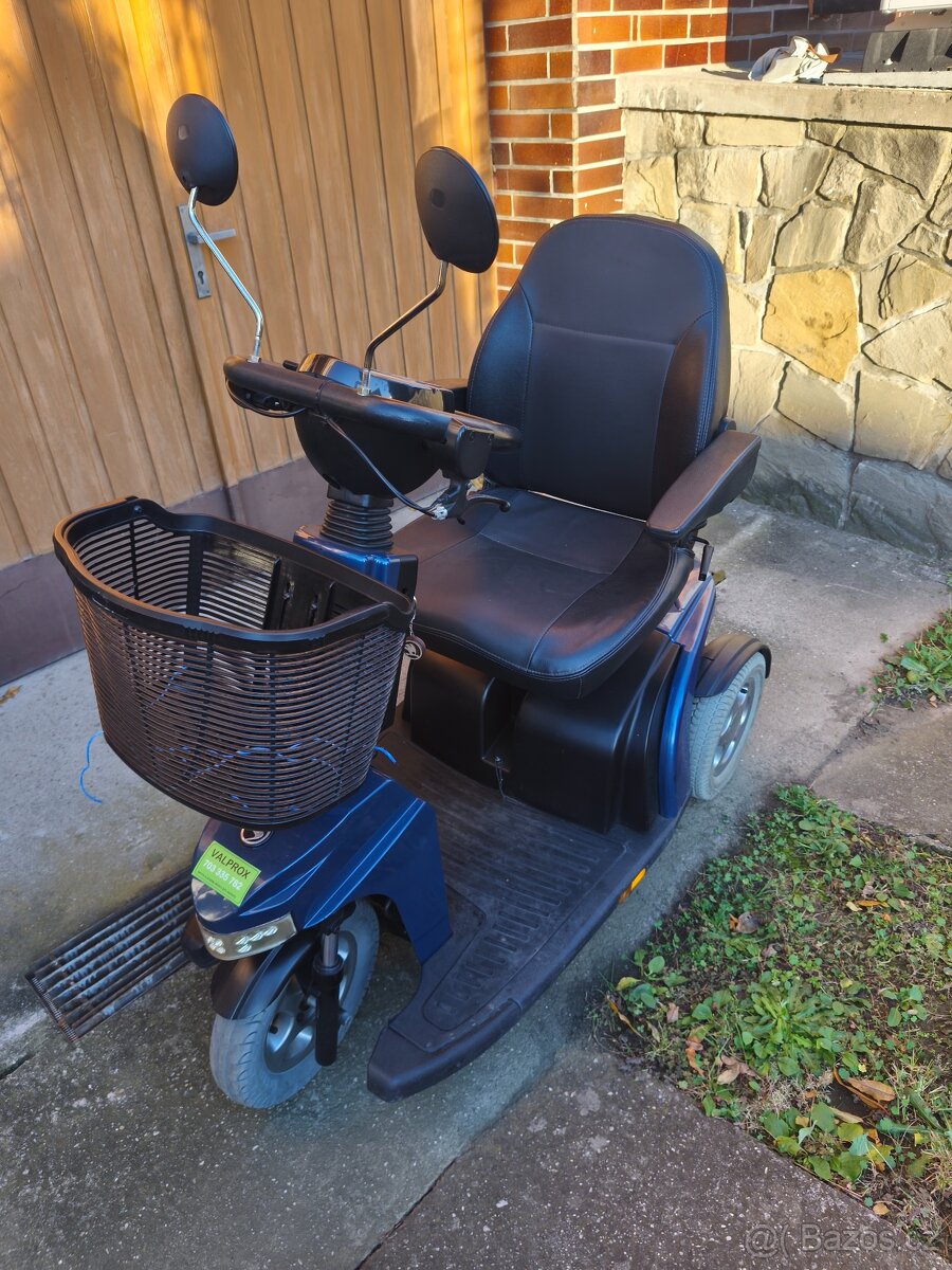 Elektrický vozík Sterling Elite plus pro seniory nebo ZTP