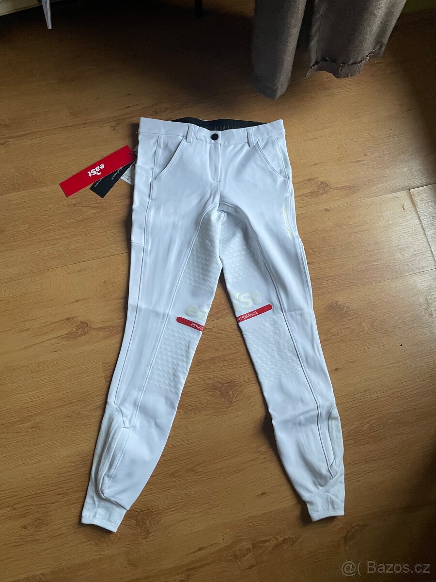 Jazdecke rajtky celogrip, East