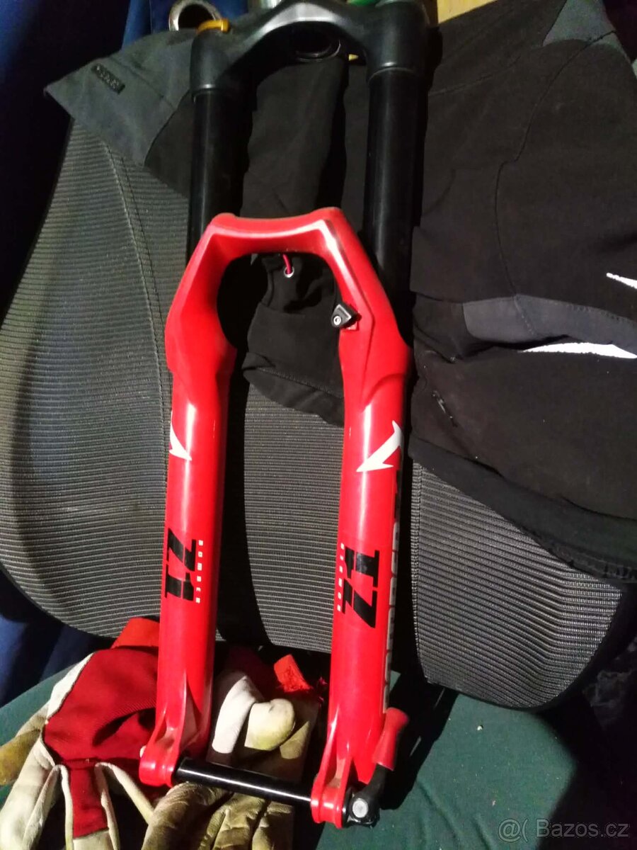 Vidlice MARZOCCHI Bomber Z1 COIL 27 180mm GRIP