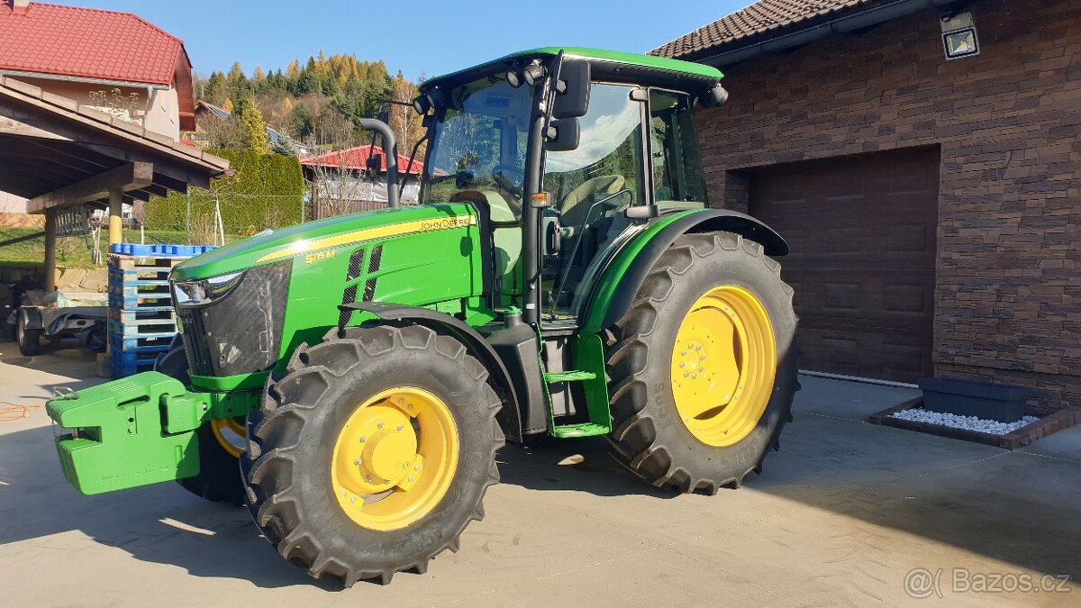 John deere 5115M