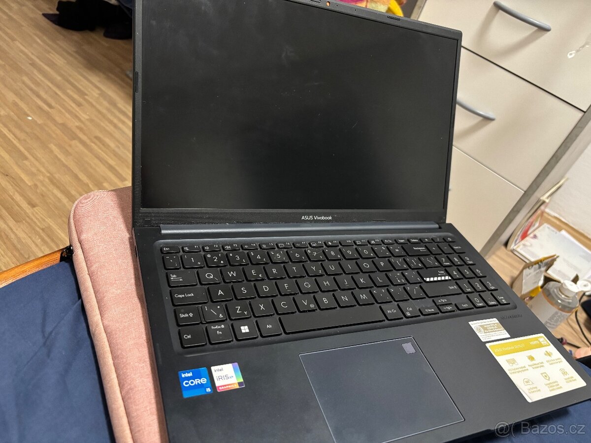 ASUS vivobook - intel CORE i5, 16GB, 512GB