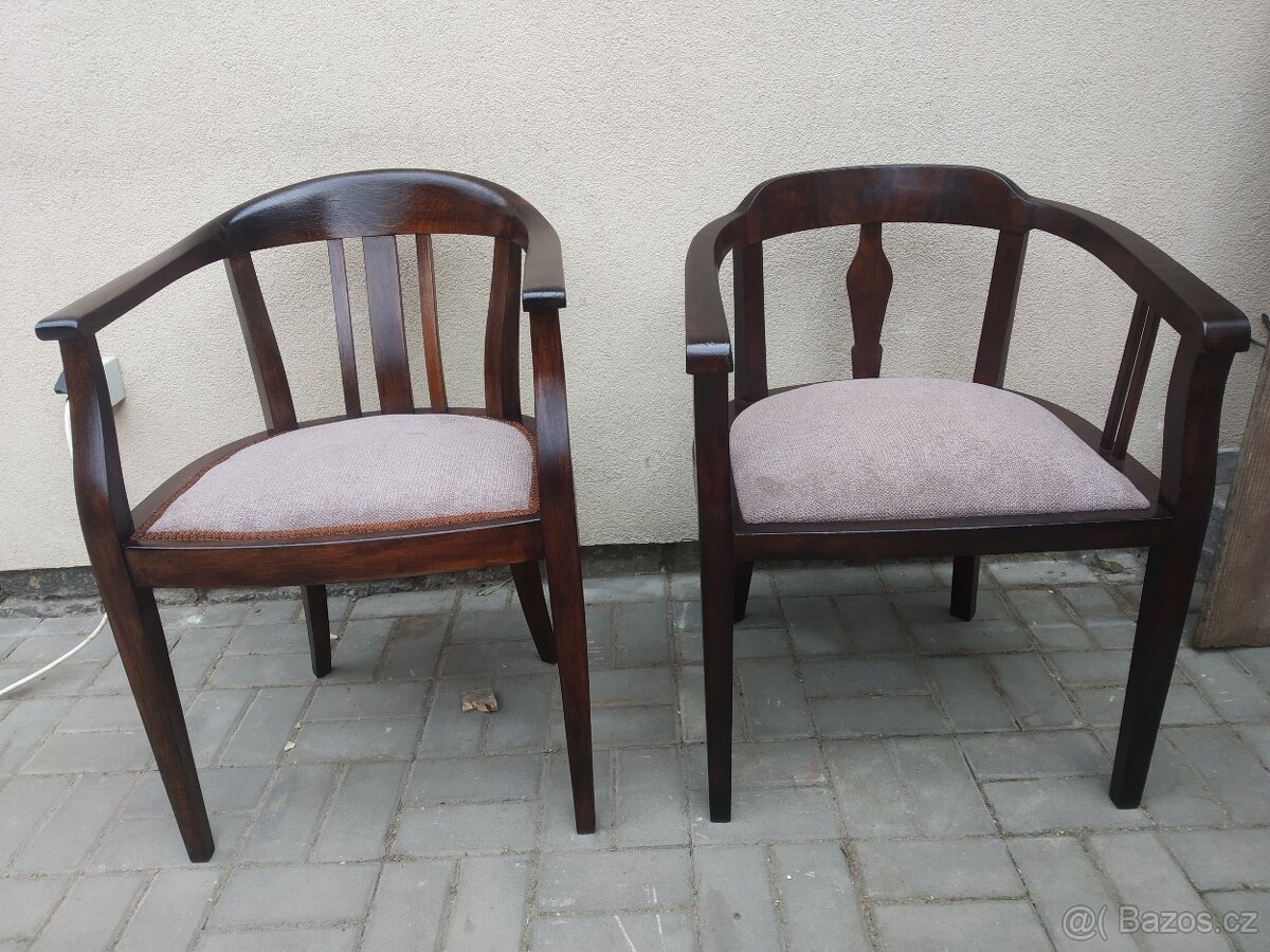 Křesla ČSR,po renovaci.