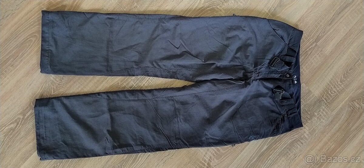 Zateplené kalhoty Adidas