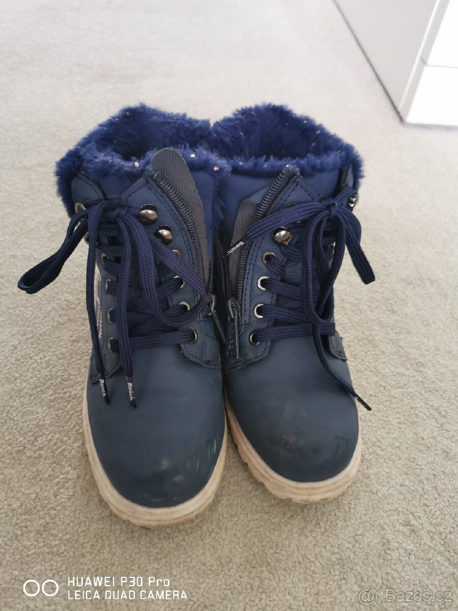 Dívčí zimní kotníkové boty zn. Bench vel 32