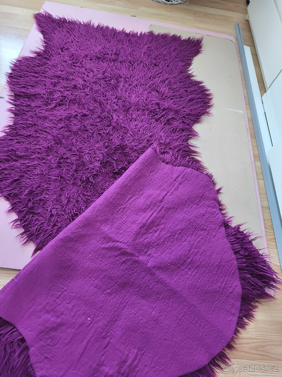 Velké umělé kožešiny 2ks