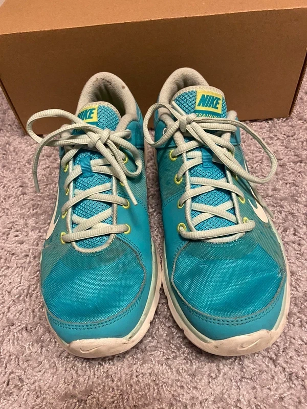 Nike sportovní tenisky, velikosti: 39