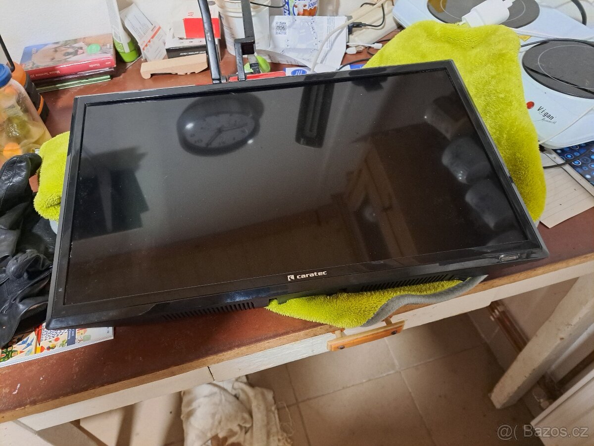 TV do karavanu