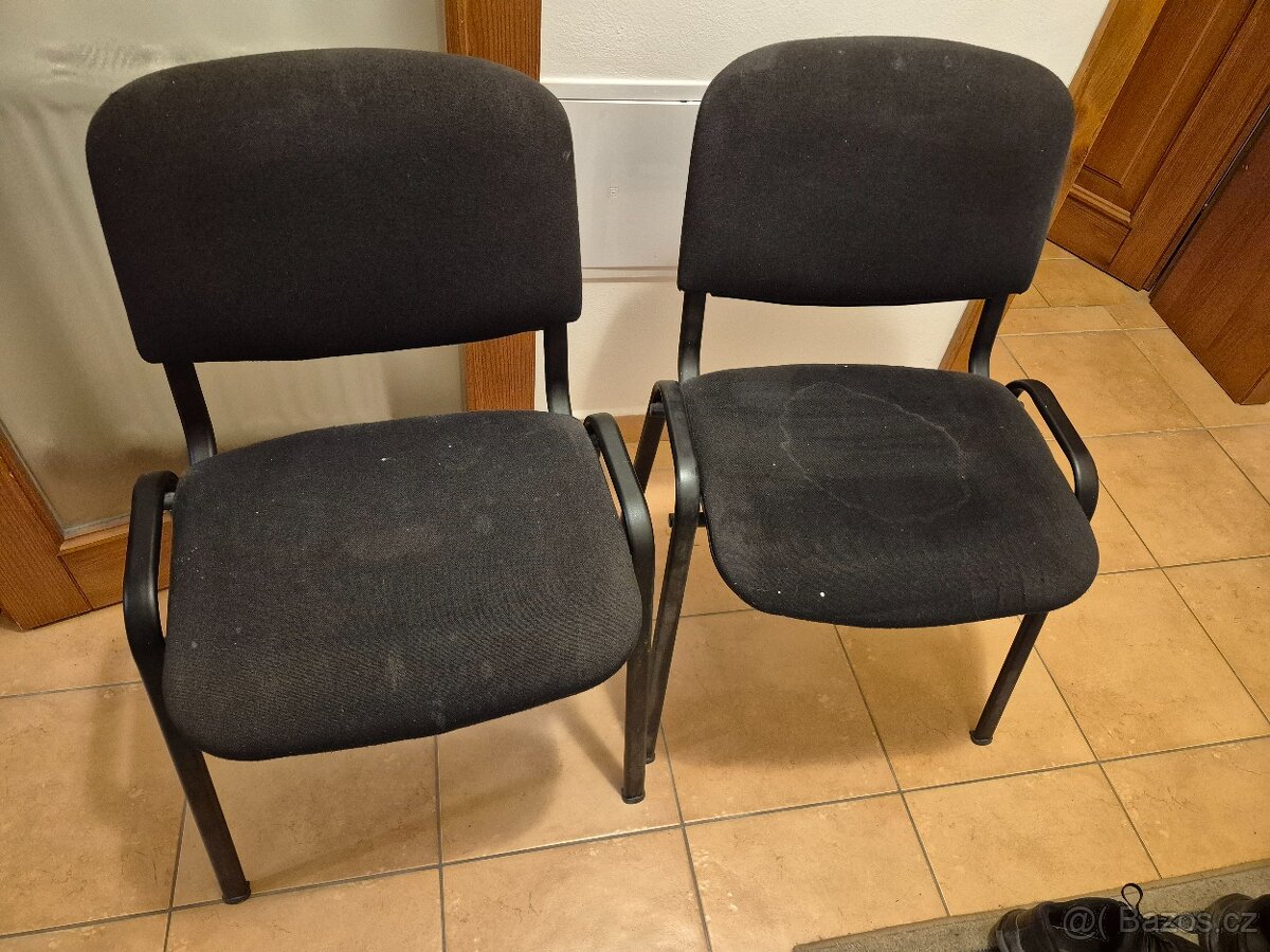 Starší židle za odvoz