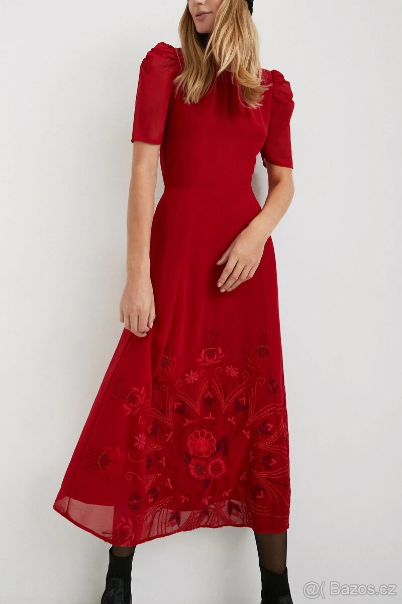 Červené šaty Desigual