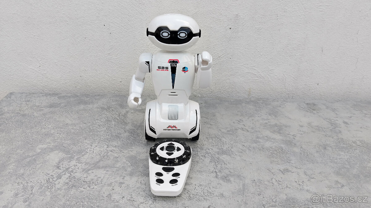 Programovací robot na dálkové ovládání-hračka pro děti.