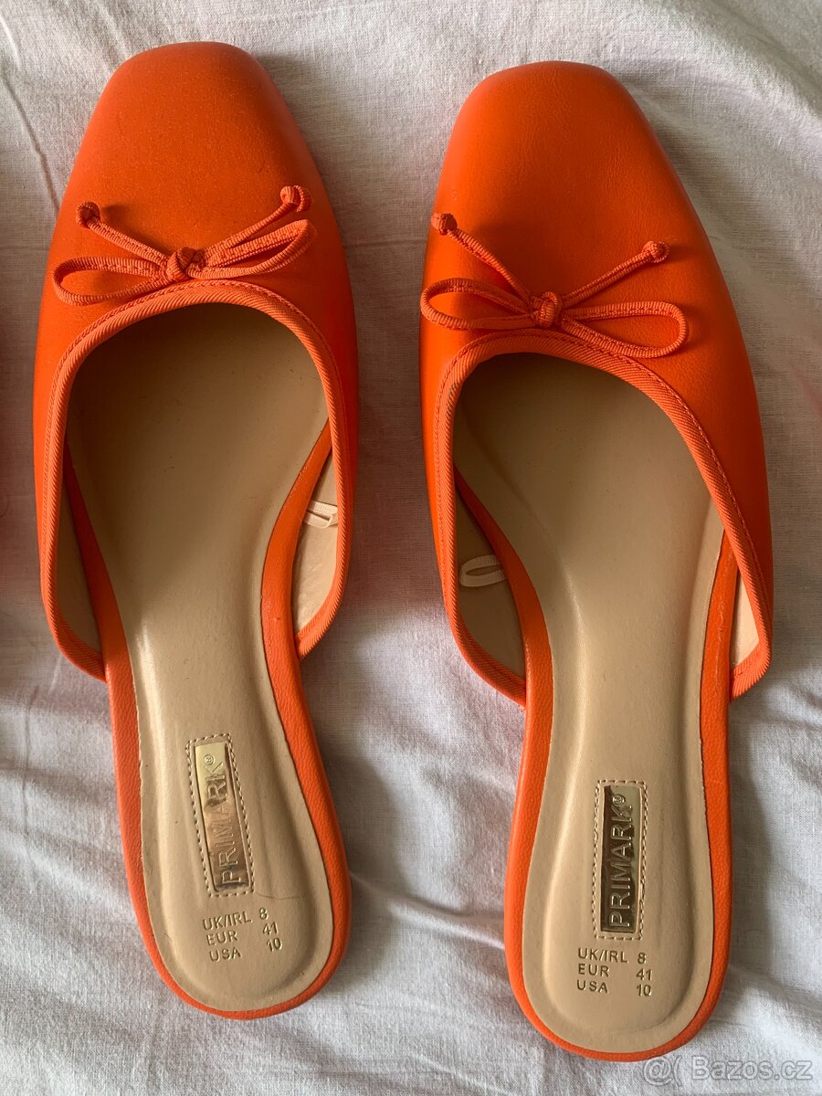 Dámské pantofle, vel.41-42 (stélka 28cm)