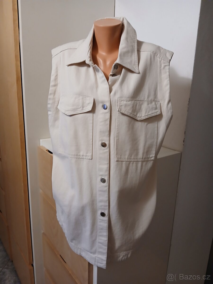 Dámská volná vesta H&M vel. univerzální nová