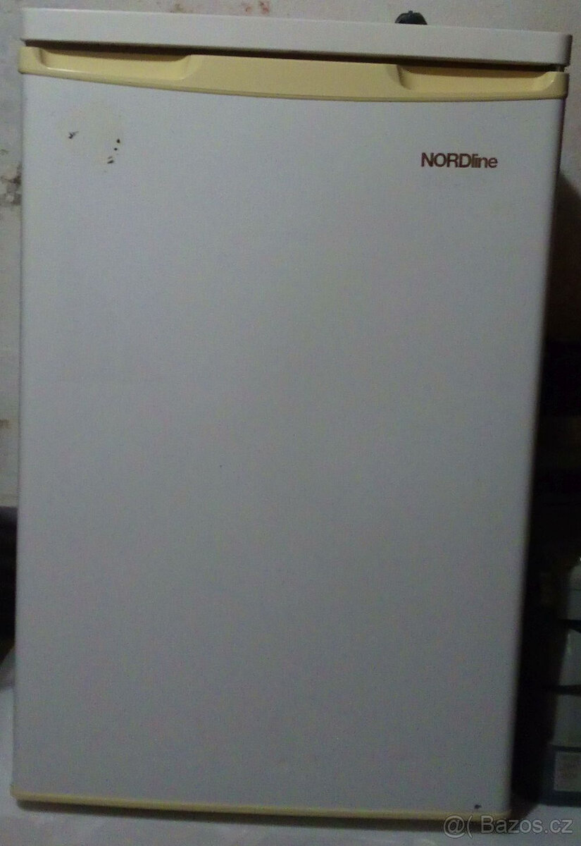 Lednička Nordline RS-15DR4SA