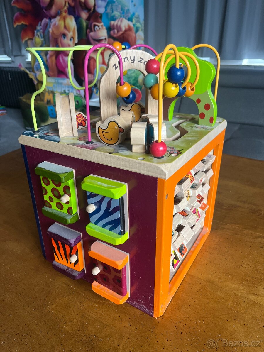 Interaktivní hrací velká kostka ZANY ZOO