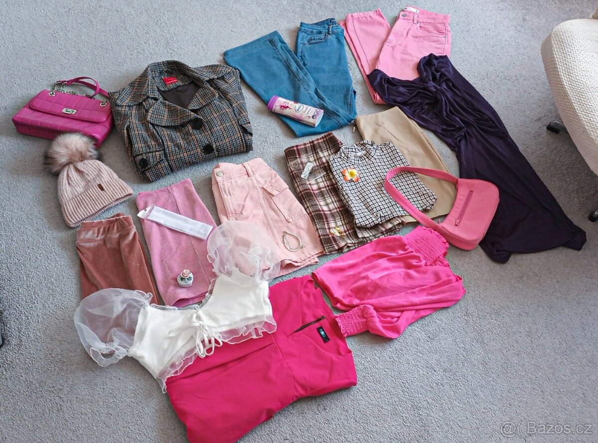 Balík dámského oblečení vel.36 + doplňky