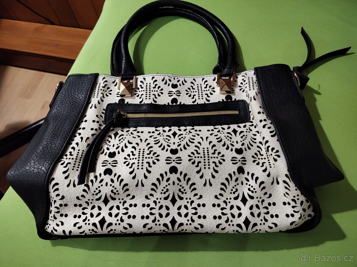 Dámská kabelka do ruky