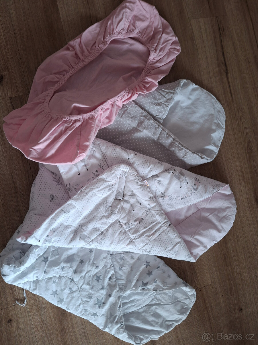 Zavinovačky, prostěradlo, ponožky