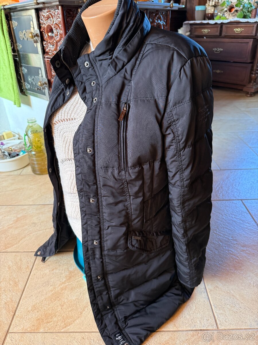 Černá bunda zn. Pepe Jeans
