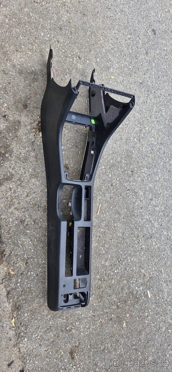 Stredovy tunel Audi A4 b6 B7 8e
