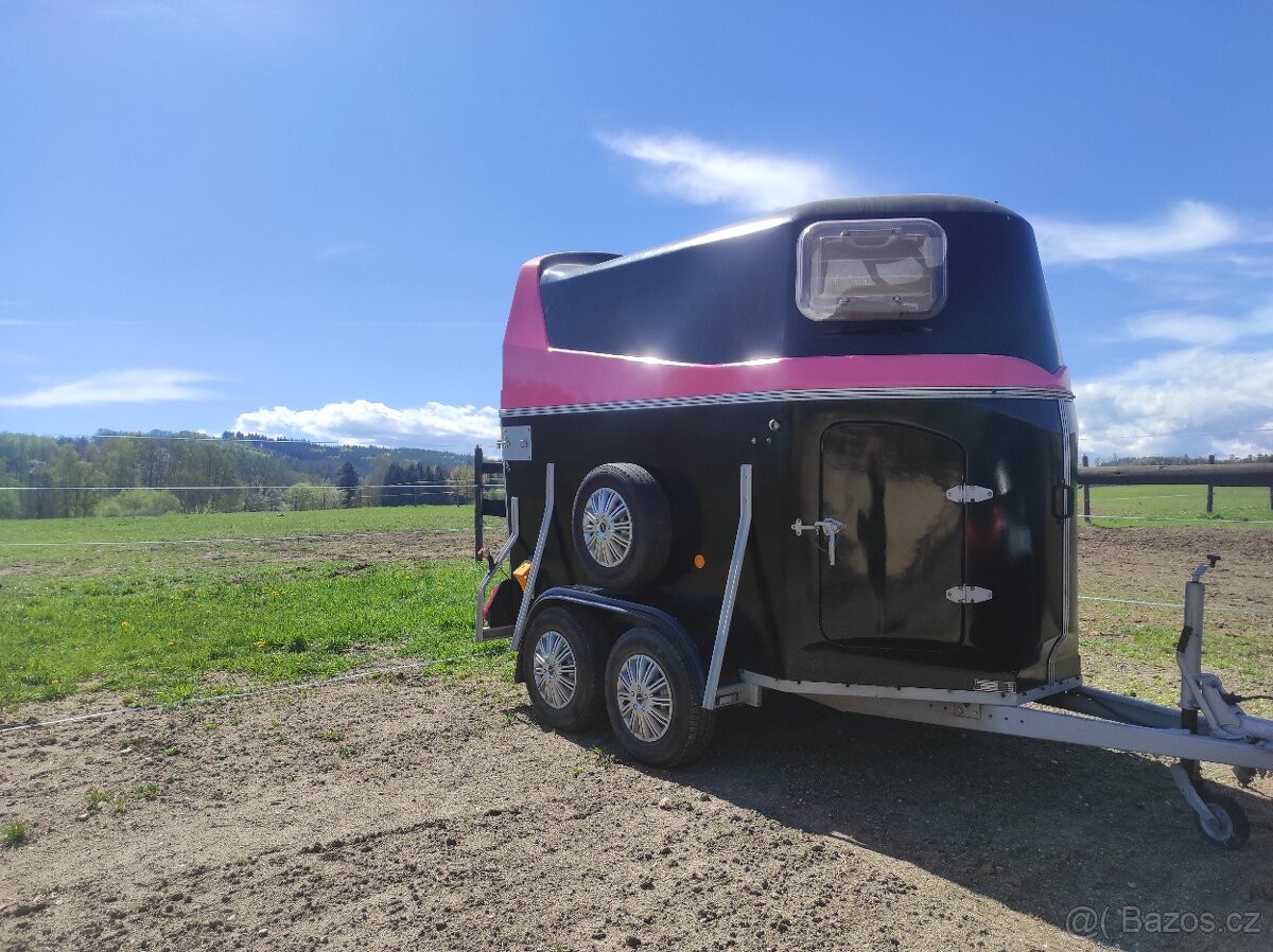 Prodám přepravník na koně