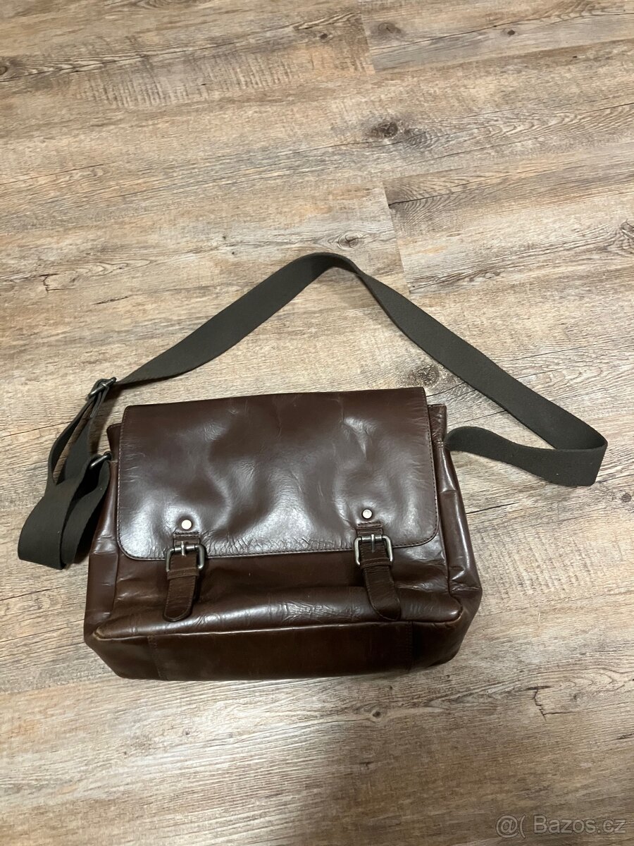 Prodám koženou brašnu