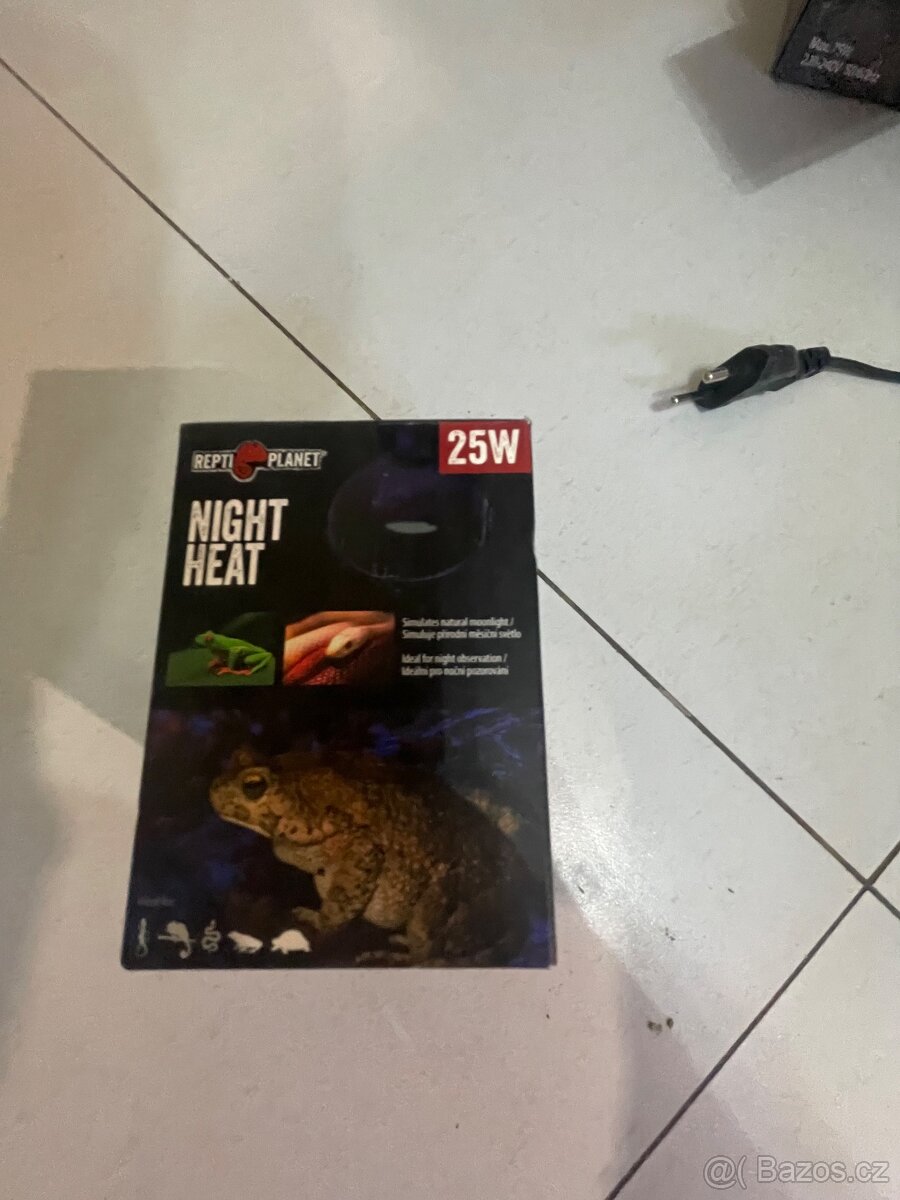 2x Night heat od Repti planet