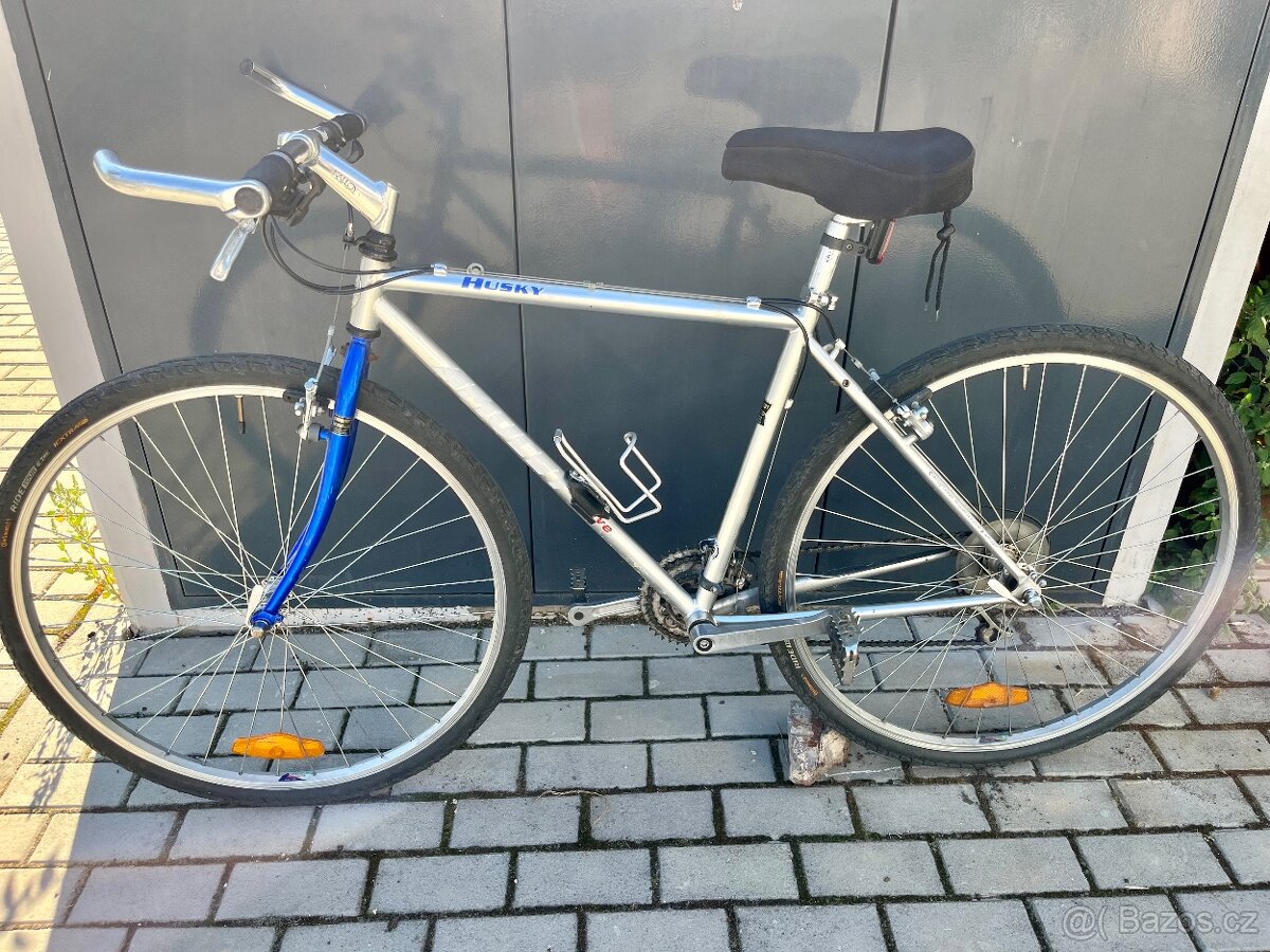 Trekingové kolo Amulet Husky 19“