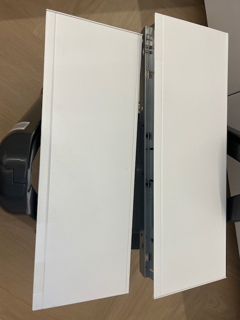 Boční strany zásuvky BLUM Legrabox 2 ks